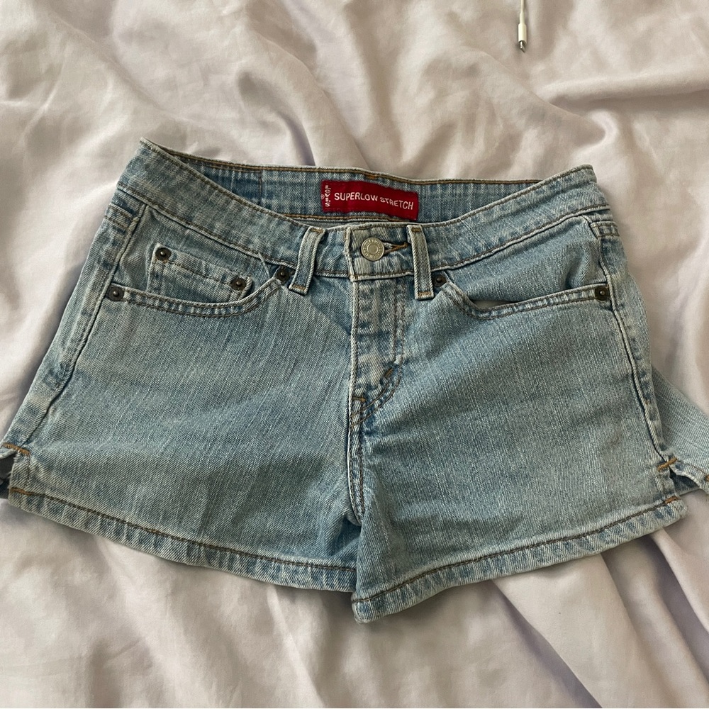 levi’s shorts